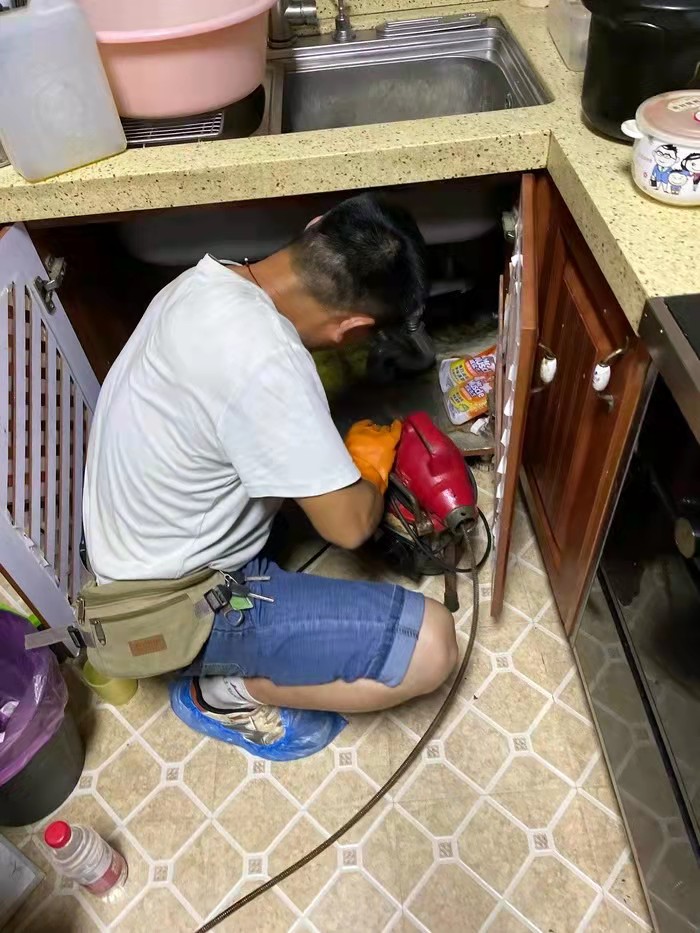 秦安通下水道