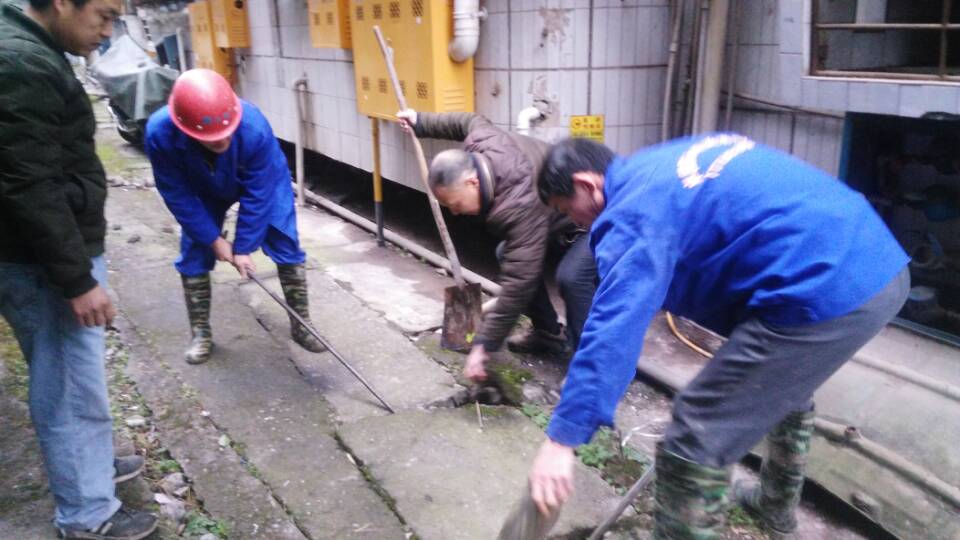 秦安清掏化粪池、管道疏通一站式服务<高效><技术><可靠>